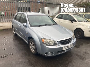 Location: Hayes - 2005 KIA CERATO LX AUTO 5 Door Hatchback REG: EX05XGU, Keys: No, MOT Expiry date: 28/06/2026, 1599 Petrol, 4 Speed Auto Petrol, Former Keepers: 9