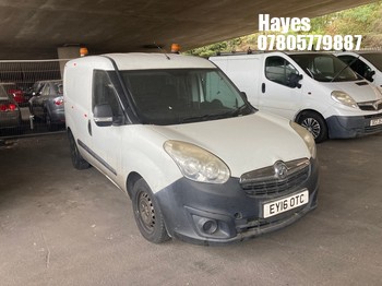 Location: Hayes - 2016 VAUXHALL COMBO 2000 L1H1 CDTI S/S Panel Van REG: EY16OTC, Keys: No, MOT Expiry date: 25/06/2026, 1598 Diesel, 5 Speed Semi Auto Diesel, Former Keepers: 2