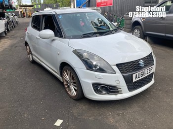 Location: Stapleford - 2016 SUZUKI SWIFT SPORT 5 Door Hatchback REG: AU66ZBP, Keys: Yes, MOT Expiry date: 18/12/2026, 1586 Petrol, 6 Speed Manual Petrol, Former Keepers: 3