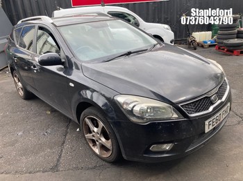Location: Stapleford - 2010 KIA CEED 3 CRDI Estate REG: FE60FHD, Keys: Yes, MOT Expiry date: 18/10/2026, 1582 Diesel, 5 Speed Manual Diesel, Former Keepers: 5