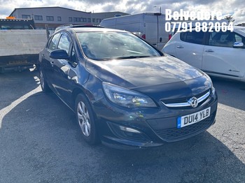 Location: Belvedere - 2014 VAUXHALL ASTRA DESIGN 5 Door Hatchback REG: DU14YLB, Keys: No, MOT Expiry date: 20/06/2025, 1398 Petrol, 5 Speed Manual Petrol, Former Keepers: 12