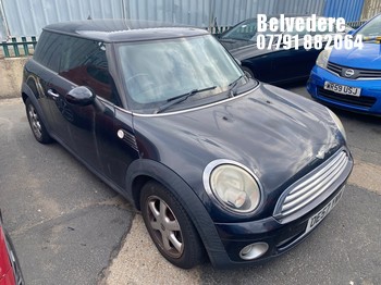 Location: Belvedere - 2008 MINI ONE 3 Door Hatchback REG: OE57YWW, Keys: No, MOT Expiry date: 14.04.2026, 1397 Petrol, 6 Speed Manual Petrol, Former Keepers: 4