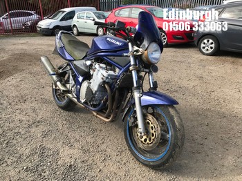 Location: Edinburgh - 2000 SUZUKI GSF 600 Y Motorcycle REG: X204HLT, Keys: No, MOT Expiry date: 01/06/2024, 600 Petrol,, Former Keepers: 16