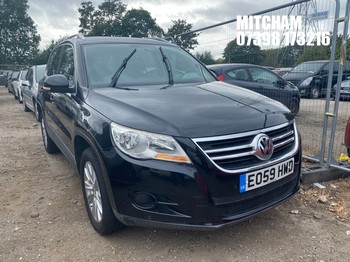 Location: Mitcham - 2009 VOLKSWAGEN TIGUAN SE TDI 4MOTION 140 Estate REG: EO59HWD, Keys: No, MOT Expiry date: 03/12/2026, 1968 Diesel, 6 Speed Manual Diesel, Former Keepers: 3
