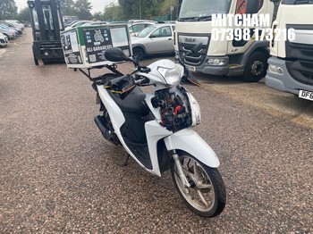 Location: Mitcham - 2020 HONDA NSC 110 MPD-K Motorcycle REG: KP70XFV, Keys: No, MOT Expiry date: 13/05/2026, 108 Petrol, AUTOMATIC, Former Keepers: 2