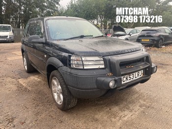 Location: Mitcham - 2003 LAND ROVER FREELANDER SERENGETI SE Estate REG: CK53LRJ, Keys: No, MOT Expiry date: 05/11/2024, 1796 Petrol, 5 Speed Manual Petrol, Former Keepers: 4