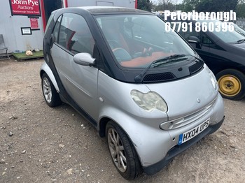Location: Peterborough - 2004 SMART CITY PASSION 61 AUTO Coupe REG: HX04UPS, Keys: No, MOT Expiry date: 20/10/2026, 698 Petrol, 6 Speed Auto Petrol, Former Keepers: 12