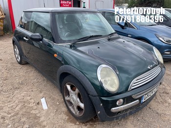 Location: Peterborough - 2004 MINI MINI COOPER 3 Door Hatchback REG: GK04LKE, Keys: No, MOT Expiry date: 16/12/2025, 1598 Petrol, 6 Speed Manual Petrol, Former Keepers: 10