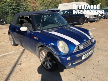 Location: Brentwood - 2006 MINI MINI COOPER Convertible REG: YC56ZGN, Keys: No, MOT Expiry date: 27/10/2026, 1598 Petrol, 5 Speed Manual Petrol, Former Keepers: 13