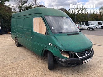 Location: Brentwood - 2002 MERCEDES SPRINTER 311 CDI LWB Panel Van REG: KJ52CMV, Keys: No, MOT Expiry date: 18/10/2025, 2151 Diesel, 5 Speed Manual Diesel, Former Keepers: 9