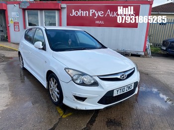 Location: Hull - 2010 HYUNDAI I30 EDITION 5 Door Hatchback REG: YT10ZWD, Keys: No, MOT Expiry date: 13/10/2025, 1396 Petrol, 5 Speed Manual Petrol, Former Keepers: 6