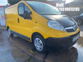 Location: Hull - 2007 VAUXHALL VIVARO 2900 CDTI SWB Panel Van REG: EJ07DCF, Keys: No, MOT Expiry date: 05/01/2026, 1995 Diesel, 6 Speed Manual Diesel, Former Keepers: 11