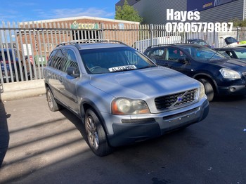 Location: Hayes - 2003 VOLVO XC 90 D5 SE AWD SEMI-AUTO Estate REG: AL03HOB, Keys: No, MOT Expiry date: 19/02/2026, 2401 Diesel, 5 Speed Semi Auto Diesel, Former Keepers: 3