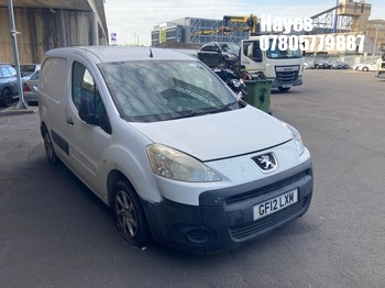 Location: Hayes - 2012 PEUGEOT PARTNER 850 S L1 HDI Panel Van REG: GF12LXM, Keys: No, MOT Expiry date: 06/08/2025, 1560 Diesel, 5 Speed Manual Diesel, Former Keepers: 5