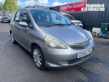 Location: Stapleford - 2006 HONDA JAZZ SE CVT 5 Door Hatchback REG: GV06ZXH, Keys: Yes, MOT Expiry date: 14/11/2026, 1339 Petrol, Variable Speed Auto Petrol, Former Keepers: 4
