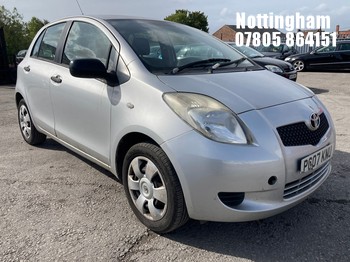 Location: Nottingham - 2007 TOYOTA YARIS T2 5 DOOR HATCHBACK REG: PG07KNU, 998cc PETROL, 5 SPEED MANUAL PETROL, Former Keepers: 3, Keys: Yes, MOT Expiry date: 25/08/2027