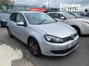 Location: Belvedere - 2009 VOLKSWAGEN GOLF SE TSI 5 Door Hatchback REG: LM09XOR, Keys: No, MOT Expiry date: 21/11/2024, 1390 Petrol, 6 Speed Manual Petrol, Former Keepers: 1