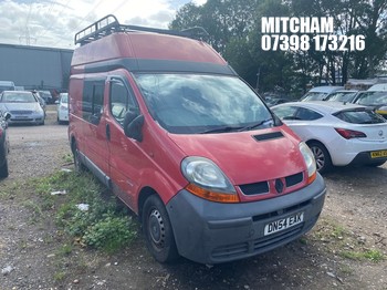 Location: Mitcham - 2004 RENAULT TRAFIC LH29DCI 100 LWB Panel Van REG: DN54EAK, Keys: No, MOT Expiry date: 01/02/2025, 1870 Diesel, 6 Speed Manual Diesel, Former Keepers: 3