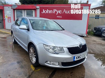 Location: Hull - 2012 SKODA SUPERB ELEGANCE CRTDI A 5 Door Hatchback REG: KM12CXZ, Keys: No, MOT Expiry date: 21/05/2026, 1968 Diesel, 6 Speed Auto Diesel, Former Keepers: 6