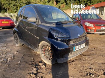 Location: Leeds - 2009 SMART FORTWO PURE 61 MHD AUTO Coupe REG: BU09YFD, Keys: No, MOT Expiry date: 20-10-2026, 999 Petrol, 5 Speed Auto Petrol, Former Keepers: 10