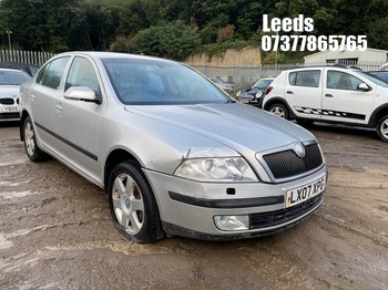 Location: Leeds - 2007 SKODA OCTAVIA LAUR & KLEM TDI A 5 Door Hatchback REG: LX07XPG, Keys: No, MOT Expiry date: 01-12-2026, 1968 Diesel, 6 Speed Auto Diesel, Former Keepers: 4