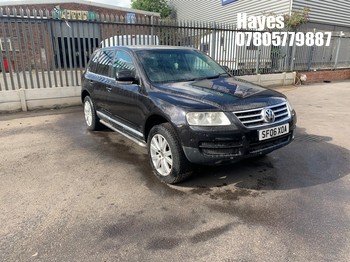 Location: HAYES / HEATHROW - 2006 VOLKSWAGEN TOUAREG SE SPORT AUTO Estate REG: SF06XOA, 2460cc Diesel, 6 Speed Auto Diesel, Former Keepers: 14, Keys: No, MOT: Expiry date02/12/2026