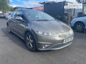 Location: Stapleford - 2006 HONDA CIVIC SE I-VTEC 5 Door Hatchback REG: OE06UKW, Keys: Yes, MOT Expiry date: 05/11/2026, 1799 Petrol, 6 Speed Manual Petrol, Former Keepers: 6