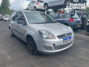 Location: Stapleford - 2008 FORD FIESTA STYLE CLIMATE 3 Door Hatchback REG: DY08PNZ, Keys: Yes, MOT Expiry date: 30/09/2026, 1242 Petrol, 5 Speed Manual Petrol, Former Keepers: 8