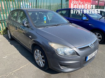 Location: Belvedere - 2010 HYUNDAI I30 COMFORT 5 Door Hatchback REG: YG10YNE, Keys: No, MOT Expiry date: 09/05/2026, 1396 Petrol, 5 Speed Manual Petrol, Former Keepers: 6