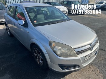 Location: Belvedere - 2007 VAUXHALL ASTRA SXI TWINPORT 5 Door Hatchback REG: FN07NNC, Keys: No, MOT Expiry date: 06.11.2026, 1364 Petrol, 5 Speed Manual Petrol, Former Keepers: 5