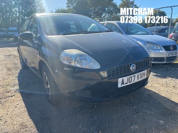 Location: Mitcham - 2007 FIAT GRANDE PUNTO ACTIVE 65 5 Door Hatchback REG: AJ07VXH, Keys: No, MOT Expiry date: 04/12/2026, 1242 Petrol, 5 Speed Manual Petrol, Former Keepers: 10