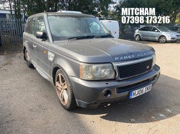 Location: Mitcham - 2006 LAND ROVER RANGEROVER SPORT V8 HSE A Estate REG: HJ06TKX, Keys: No, MOT Expiry date: 08/11/2025, 4394 Petrol, 6 Speed Auto Petrol, Former Keepers: 6