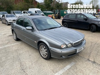 Location: Brentwood - 2004 JAGUAR X-TYPE V6 SE AUTO 4 Door Saloon REG: GD04THU, Keys: No, MOT Expiry date: 08/07/2026, 2099 Petrol, 5 Speed Auto Petrol, Former Keepers: 2