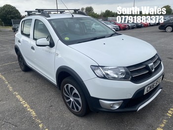 Location: South Wales - 2016 DACIA SANDERO STEPWAY LAUREATE 5 DOOR HATCHBACK REG: CN16SFO, 1461cc DIESEL, 5 SPEED MANUAL DIESEL, Former Keepers: 0, Keys: Yes, MOT Expiry date: 20/03/2027