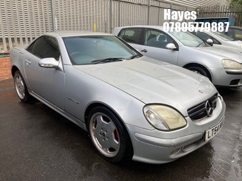 NOTE: ATF Registered Buyers ONLY - Location: Hayes - 2004 MERCEDES SLK 200 KOMPRESSOR AUTO Convertible REG: LT54MHV, Keys: No, 1998 Petrol, 5 Speed Auto Petrol, Former Keepers: 8
