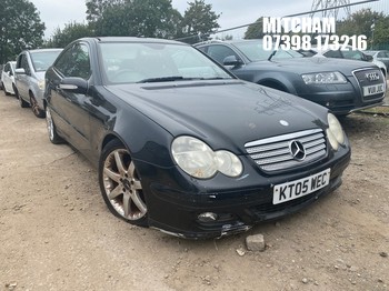 Location: Mitcham - 2005 MERCEDES C220 CDI SE AUTO Coupe REG: KT05WEC, Keys: No, MOT Expiry date: 30/07/2026, 2148 Diesel, 5 Speed Auto Diesel, Former Keepers: 7