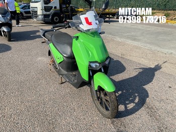 Location: Mitcham - 2021 VMOTO CPA Motorcycle REG: LA21NBZ, Keys: No, MOT Expiry date: 12/11/2025, 0 Electric, AUTOMATIC, Former Keepers: 3