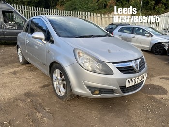 Location: Leeds - 2007 VAUXHALL CORSA SXI 3 Door Hatchback REG: YY07UOM, Keys: No, MOT Expiry date: 05-12-2024, 1229 Petrol, 5 Speed Manual Petrol, Former Keepers: 4