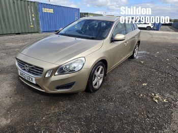 Location: Shildon - 2012 VOLVO V60 SE LUX D5 V60 5 Door Estate REG: AK12UZV, Keys: Yes, MOT Expiry date: 16/09/2026, 2400 CC Diesel, 6 Speed Manual Diesel, Former Keepers: 3