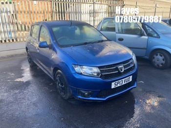 Location: Hayes - 2013 DACIA SANDERO LAUREATE DCI 5 Door Hatchback REG: SP13VUO, Keys: No, MOT Expiry date: 17/07/2025, 1461 Diesel, 5 Speed Manual Diesel, Former Keepers: 7