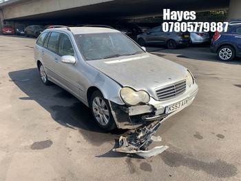Location: Hayes - 2003 MERCEDES C180 KOMP. AVANTGARDE A Estate REG: KS53AXW, Keys: No, MOT Expiry date: 15/07/2027, 1796 Petrol, 5 Speed Auto Petrol, Former Keepers: 6