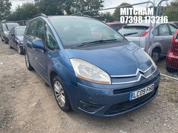 Location: Mitcham - 2009 CITROEN C4 GRAND PICASSO VTR+ HDI MPV REG: LC09FHD, Keys: No, MOT Expiry date: 05/03/2026, 1560 Diesel, 6 Speed Auto Diesel, Former Keepers: 6