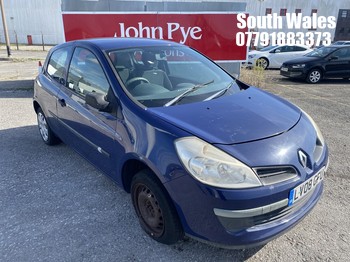 Location: South Wales - 2008 RENAULT CLIO EXTREME 3 Door Hatchback REG: LV08GFU, Keys: No, MOT Expiry date: 04/09/2026, 1149 Petrol, 5 Speed Manual Petrol, Former Keepers: 10