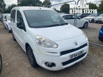 Location: Mitcham - 2014 PEUGEOT HORIZON S AC MPV REG: SF64EOW, Keys: No, MOT Expiry date: 03/04/2025, 1598 Petrol, 5 Speed Manual Petrol, Former Keepers: 6