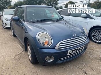 Location: Mitcham - 2009 MINI ONE 3 Door Hatchback REG: CK59WTM, Keys: No, MOT Expiry date: 10/09/2026, 1397 Petrol, 6 Speed Manual Petrol, Former Keepers: 6