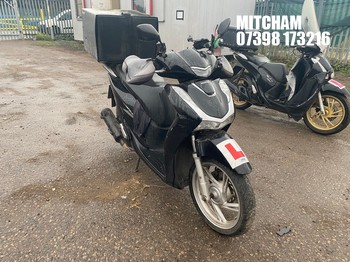Location: Mitcham - 2021 HONDA SH 125 AD-L Motorcycle REG: KU21BDK, Keys: No, MOT Expiry date: 16/10/2025, 125 Petrol, AUTOMATIC, Former Keepers: 4