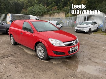 Location: Leeds - 2013 VAUXHALL ASTRA CLUB ECOFLEX Car Derived Van REG: CN13CVW, Keys: No, MOT Expiry date: 04-02-2026, 1686 Diesel, 6 Speed Manual Diesel, Former Keepers: 2