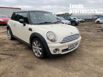 Location: Leeds - 2007 MINI COOPER AUTO 3 Door Hatchback REG: NV56XWH, Keys: No, MOT Expiry date: 03-01-2026, 1598 Petrol, 6 Speed Auto Petrol, Former Keepers: 5