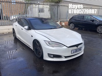Location: HAYES / HEATHROW - 2018 TESLA MODEL S 75D 5 Door Hatchback REG: LG18VHH, 0cc Electric, 1 Speed Auto Electric, Former Keepers: 3, Keys: No, MOT: Expiry date27/05/2026