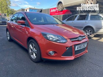 Location: Stapleford - 2011 FORD FOCUS ZETEC 125 5 Door Hatchback REG: AV61OSC, Keys: Yes, MOT Expiry date: 10/06/2027, 1596 Petrol, 5 Speed Manual Petrol, Former Keepers: 2